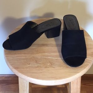 Life Stride Black Dress Sandals